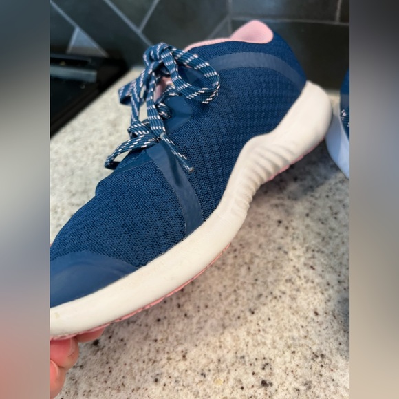 Girls Adidas Shoes Size 2.5 - Picture 5 of 10